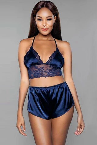 Пижама с открытой спиной и кружевом