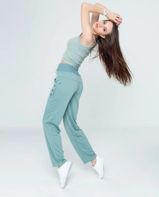 Спортивные штаны